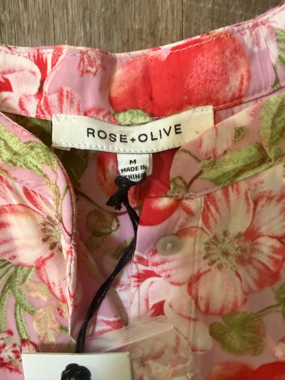 Rose & Olive Pink Floral Ruffle-Sleeve Button Top - Picture 7 of 9